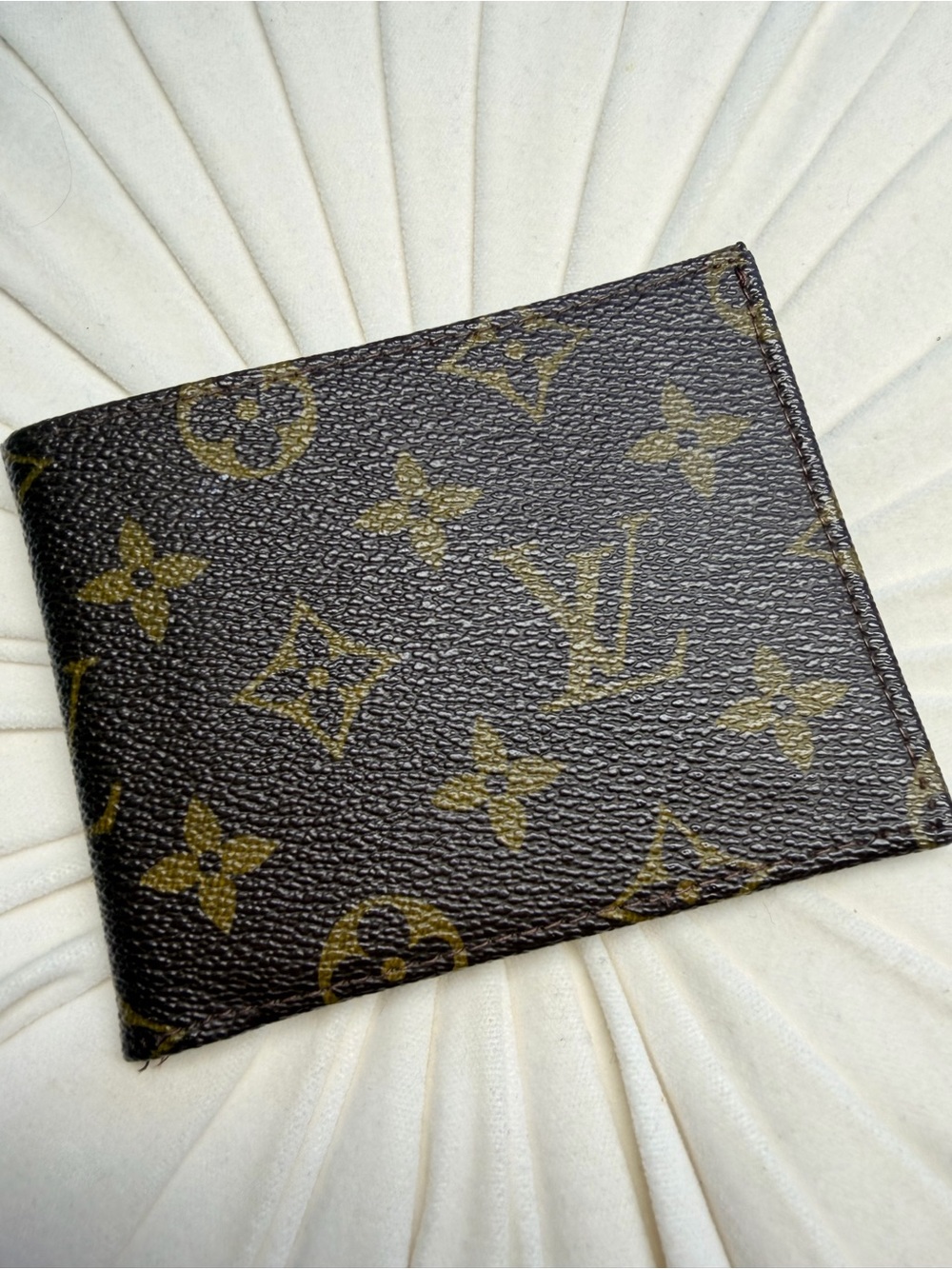 Louis Vuitton Vintage Monogram Canvas Card Holder Wallet